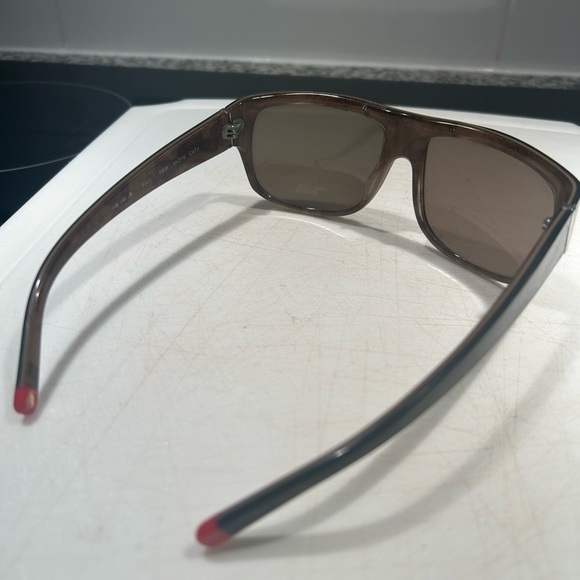 Shanghai Tang Sunglasses - Picture 3 of 4